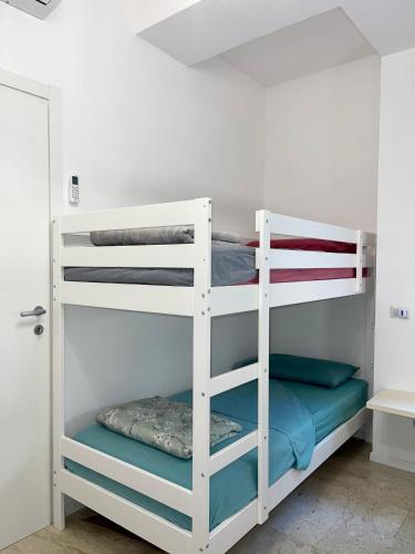 THE WHITE HOUSE, Modern apartment in Center