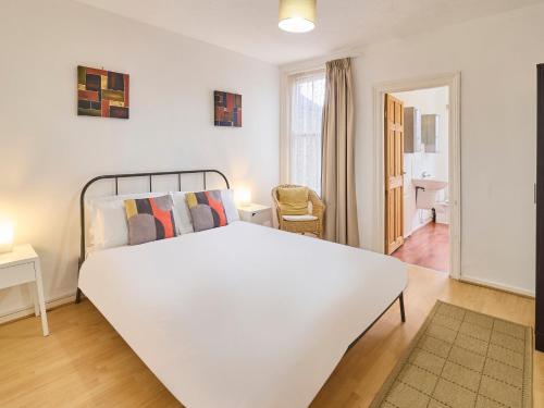 St Peters - Cosy home within the city centre