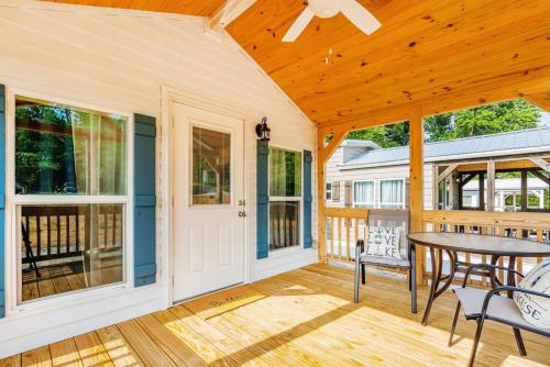設施, 4 Heron Haus, Luxury Tiny House, Pet Friendly, Mins to Downtown Guntersville in 崗特斯維爾 (AL)