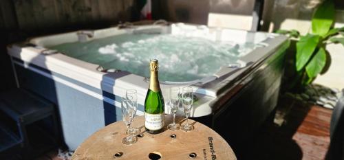 Jacuzzi privé à 30km d'Annecy