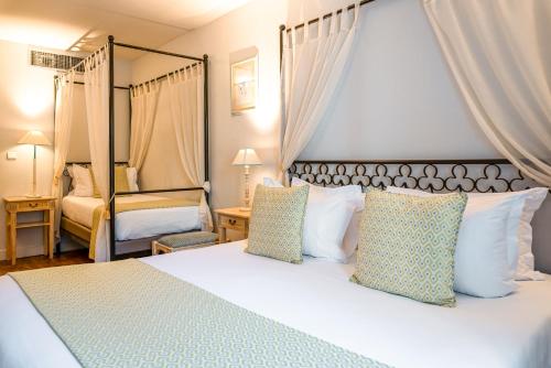Triple Room image 5