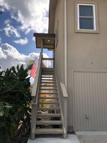 The studio apartment in Clairemont - New AC unit in North Clairemont