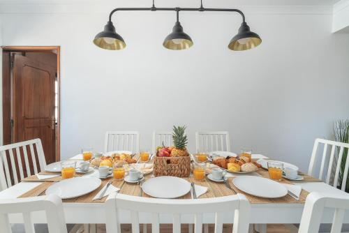 HostWise - Spacious & Sunny Flat - Loulé, Loulé (photo 5)