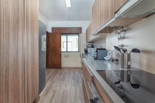 Spacious & Sunny Flat - Loulé