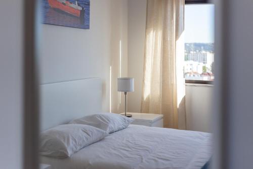 HostWise - Spacious & Sunny Flat - Loulé, Loulé (photo 10)