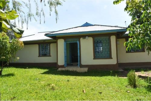 The D'Lux Home, Homa Bay