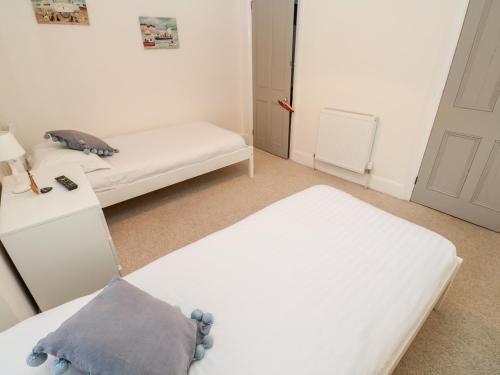 Bay Tree Cottage - image 11