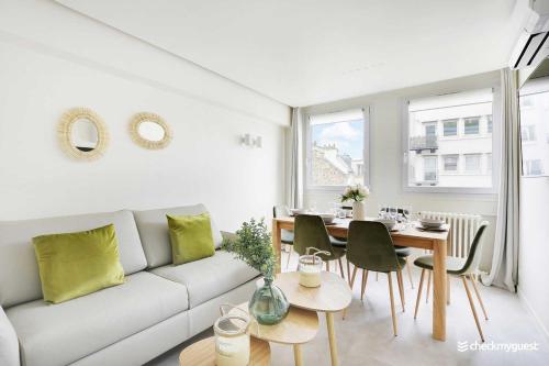 Residence Champs Elysees - Ponthieu, Paryż