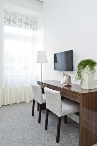 Adele Boutique Hotel - image 12