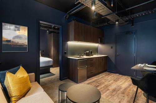 Abstract Hotel in โอ๊คแลนด์