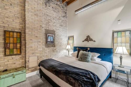 The Blue Serif - 1bd, 1 bth cozy dig in Milwaukee, USA