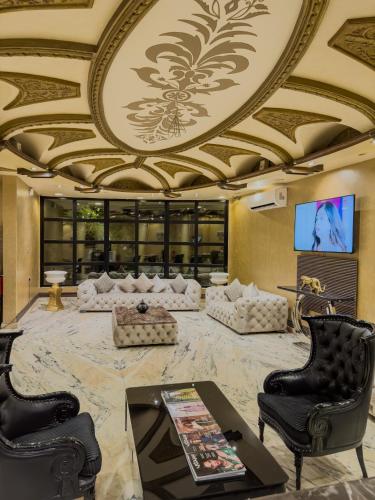 คอมฟอร์ตอินน์สวีตริยาดห์ (Comfort Inn Suites Riyadh) in อัล อิซดิฮาร์