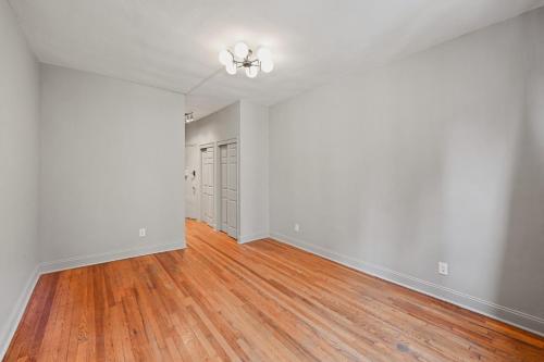 Apartment 385: Upper East Side in New York, USA