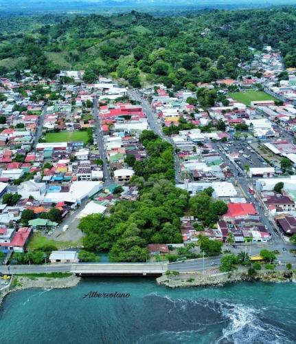 Cheap Hostel Quepos in Quepos