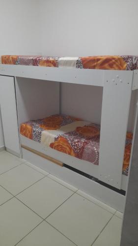 Apartamento flat em condomínio club