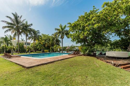 *Villa Sicilia Lagoon front by Casa Paraiso*, Cancún (fotografie 8)