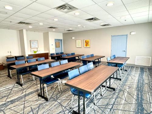 Holiday Inn Express Hotel & Suites Dewitt - Syracuse By IHG - 회의실/연회장