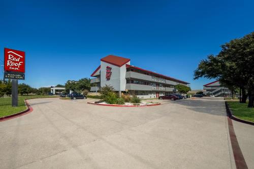 Red Roof Inn Dallas - DFW Airport North