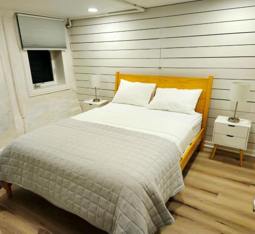 2-Bedroom in the Heart of Denver in شيري كريك