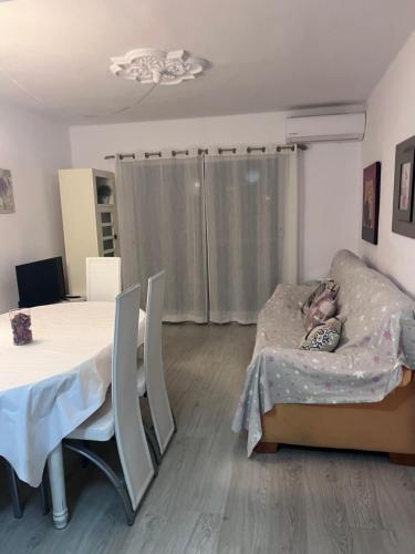  Orly Pobla de Farnals playa in Las Canteras