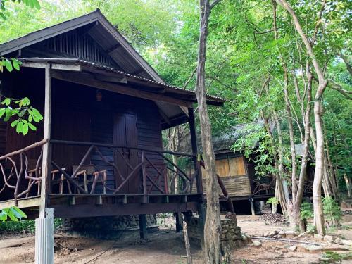 Room in Bungalow - Foresta Cottage of Koh Pu