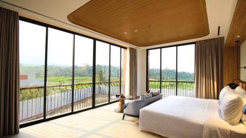 507758726 Hotel Santika Premiere Linggarjati - Kuningan