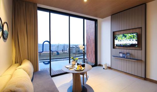 507758801 Hotel Santika Premiere Linggarjati - Kuningan