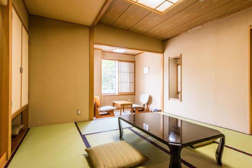 Japanese-Style Comfort Room - Non-Smoking - New Building