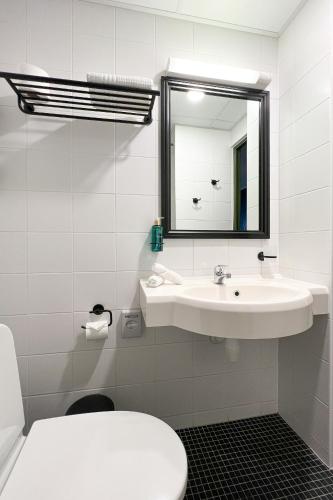 Ugandi Hotel Room Type - Standard Double Room