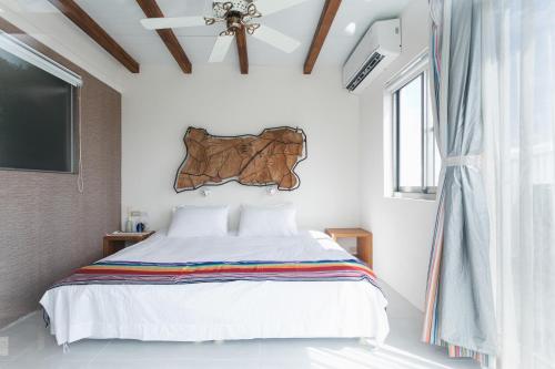 Tropical Low Boundary B&B