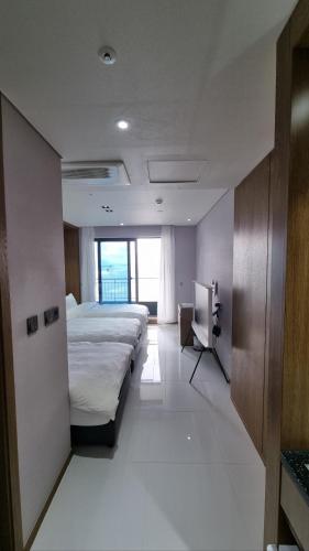 photo2