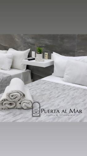 Puerta al Mar Suites & Apartments