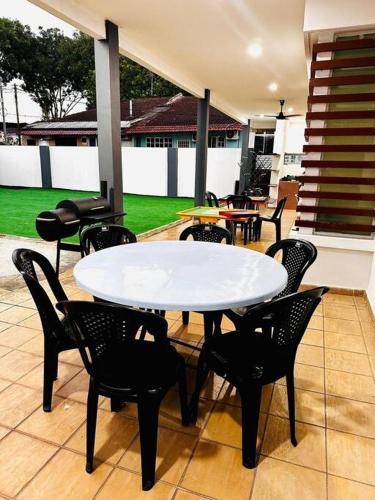 Facilities, Kulai landed corner lot+kids pool+ mini waterpark near Putra Sports Complex
