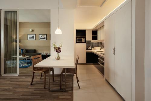 Grand Mercure Bangalore - an Accor Hotels Brand photo 5