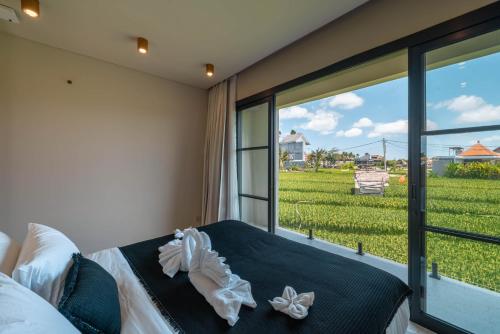 Two-Bedroom Villa image 10