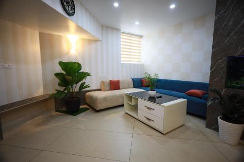 Haksons Residency – Mananthavady, KS