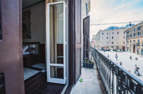 View, Corso Grand Suite B&B in Rome