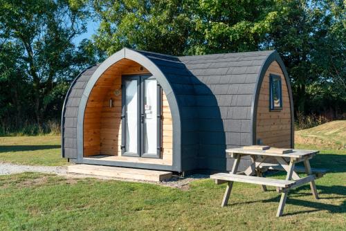 Exterior view, Camping Pods Trevella Holiday Park in Newlyn