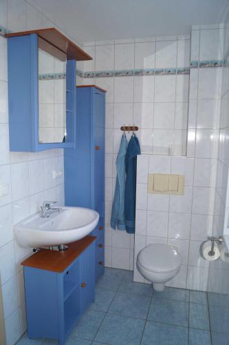 Four-Bedroom House image 4
