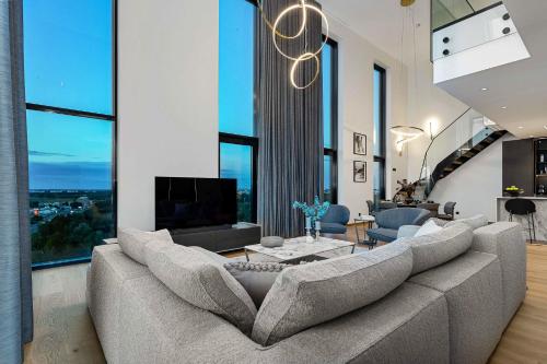 Elegant Seaview Penthouse 3BR Ensuite Luxury Retreat with Sauna and Free Parking, Tallinn (photo 7)