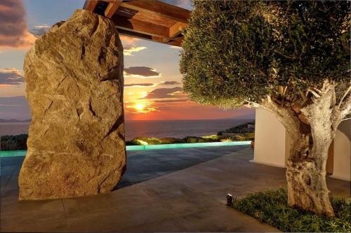 Majestic Mykonos Villa - 5 Bedrooms - Villa Shannon - Private Infinity Pool and Sensational Sea Views - Agios Ioannis - Location, gîte - Ornos