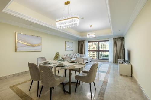 Apartment in Fairmont South Residence Palm Jumeirah - image 3