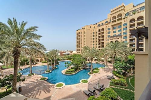 Apartment in Fairmont South Residence Palm Jumeirah - image 2