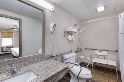 Days Inn by Wyndham Holladay in Holladay, USA