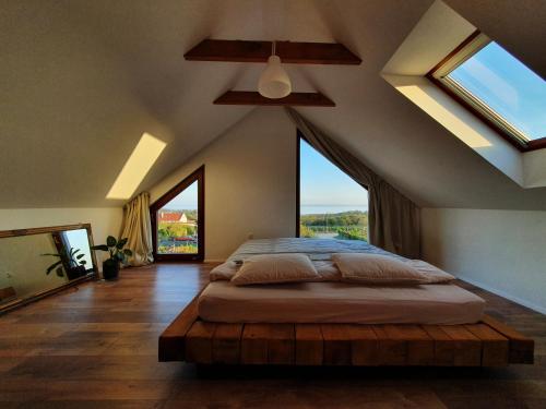 Vinczellér Ház (Vinczeller Haz) in ปาลอซนัก