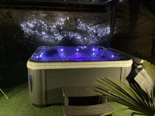 Whirlpool, La Grange in Nohant-Vic