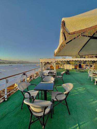 Luxor Aswan Victoria Nile Cruise every Saturday from Luxor 4 nights & every Wednesday from Aswan 3 nights