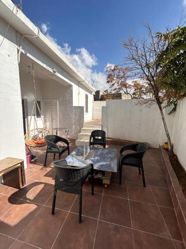 Rainbow Guest House - image 2