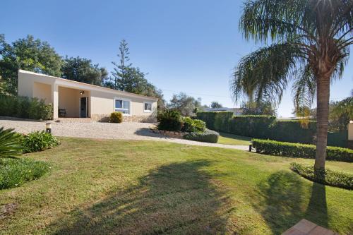 Casa no Campo com vista mar in Vale Formoso