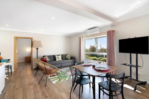 Casa no Campo com vista mar in Vale Formoso